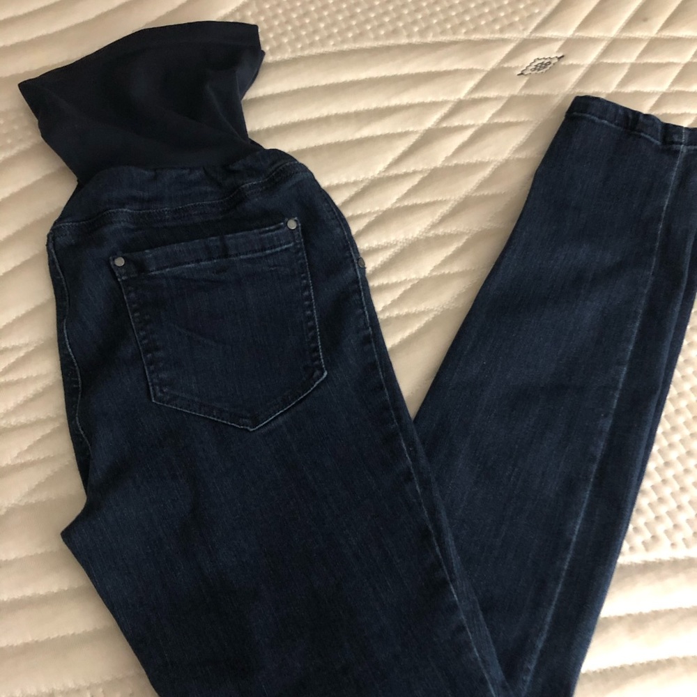 Maternity jeggings
